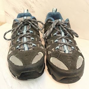Merrell Hiking Shoes Size 7.5